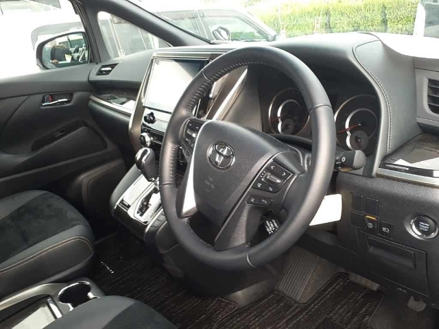 TOYOTA ALPHARD 2023