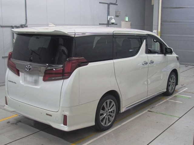 TOYOTA ALPHARD 2023