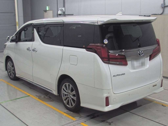 TOYOTA ALPHARD 2023