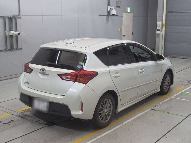 TOYOTA AURIS 2014
