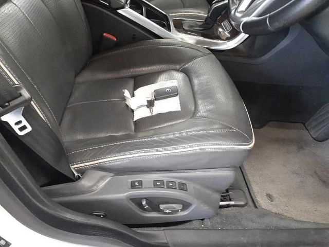 VOLVO XC70 2016