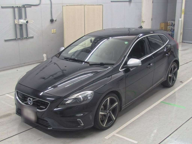 VOLVO V40 2013