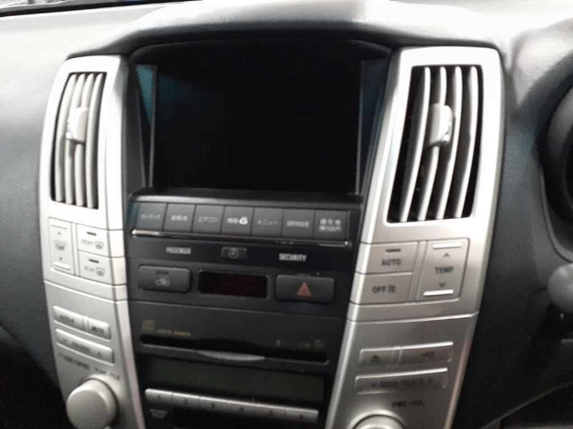 TOYOTA HARRIER 2009