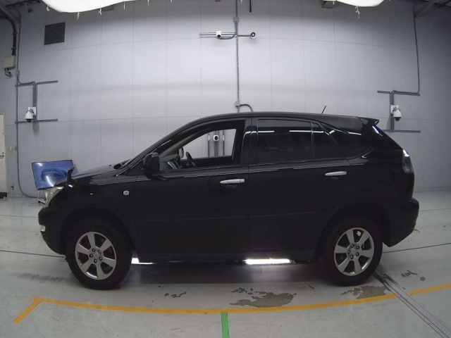 TOYOTA HARRIER 2009