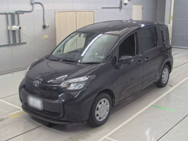 TOYOTA SIENTA 2025
