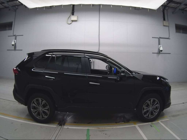 TOYOTA RAV4 2023