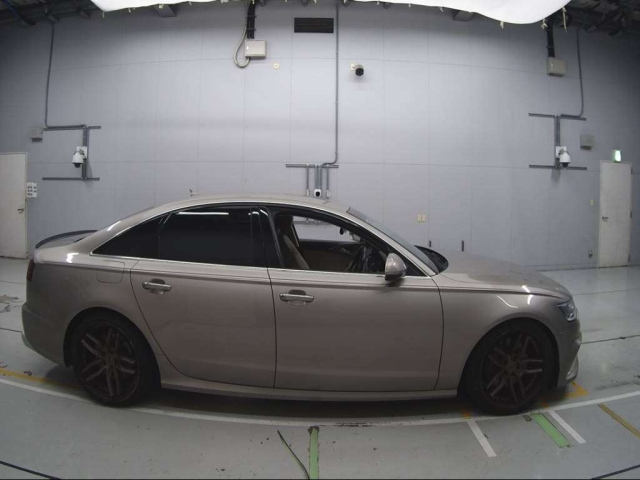 AUDI A6 2015