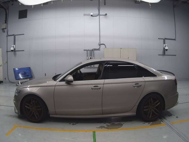 AUDI A6 2015