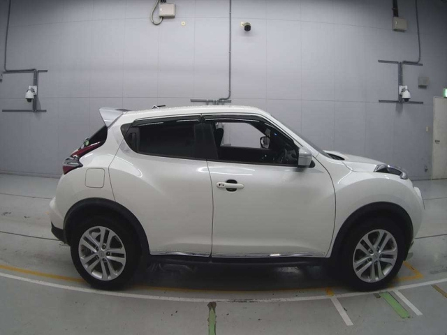 NISSAN JUKE 2016