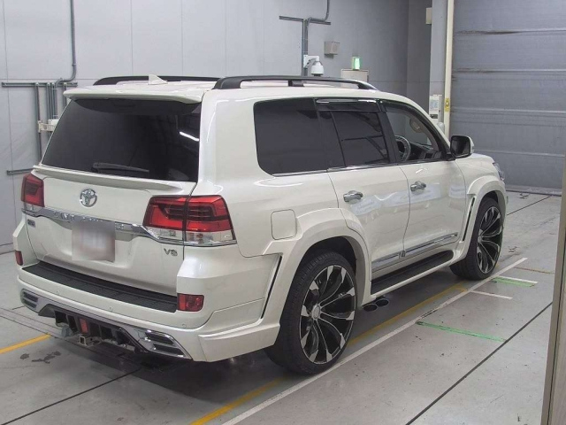 TOYOTA LAND CRUISER 2021