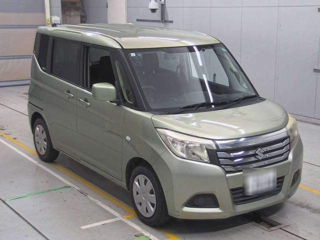 SUZUKI SOLIO 2015