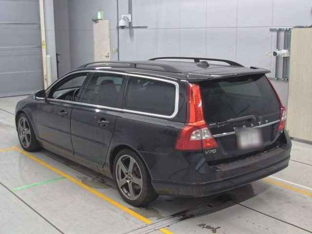 VOLVO V70 2008