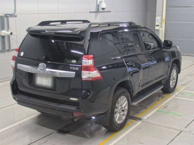TOYOTA LAND CRUISER PRADO 2015