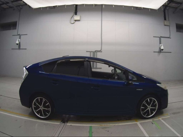 TOYOTA PRIUS 2010