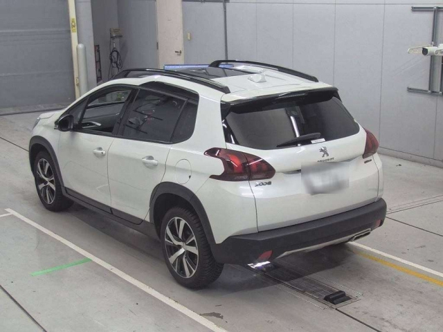 PEUGEOT 2008 2019