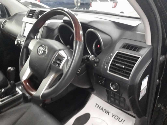 TOYOTA LAND CRUISER PRADO 2015