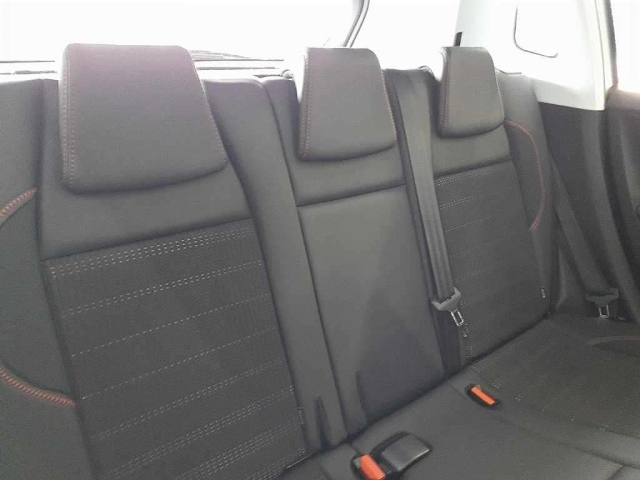 PEUGEOT 2008 2019