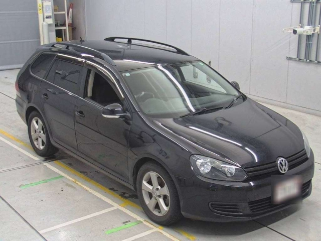 VOLKSWAGEN GOLF VARIANT 2010