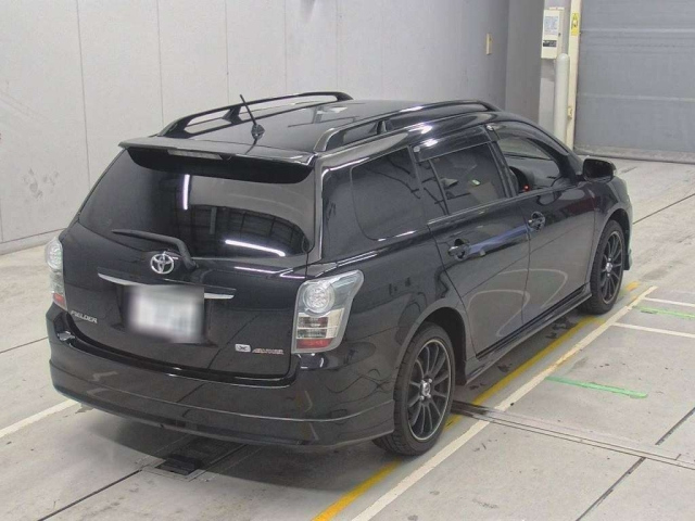 TOYOTA COROLLA FIELDER 2011
