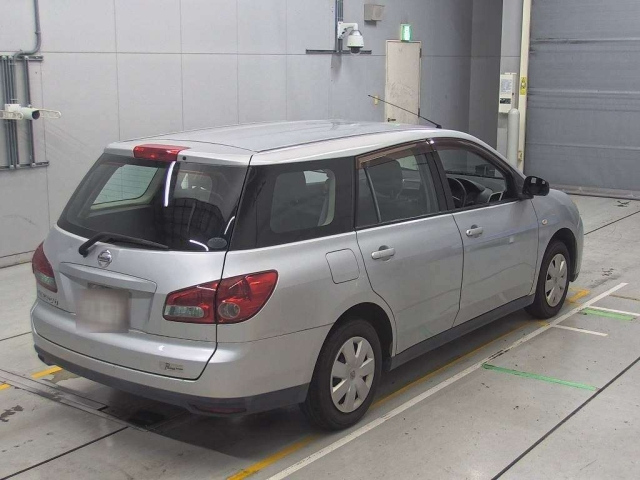 NISSAN WINGROAD 2010
