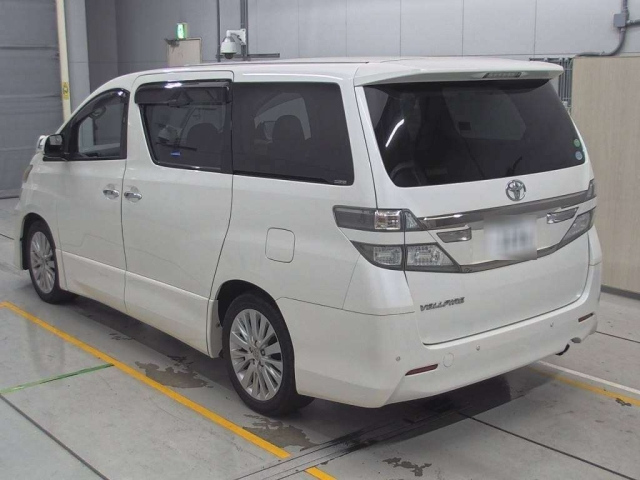 TOYOTA VELLFIRE 2012