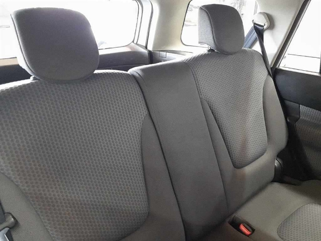 NISSAN WINGROAD 2010