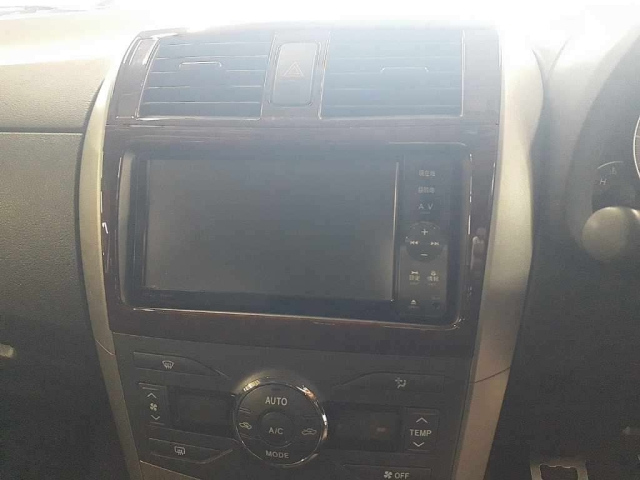 TOYOTA COROLLA FIELDER 2011