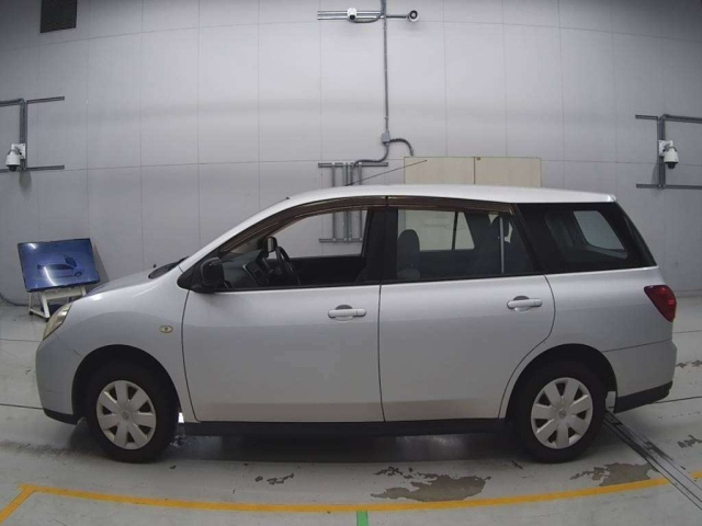 NISSAN WINGROAD 2010