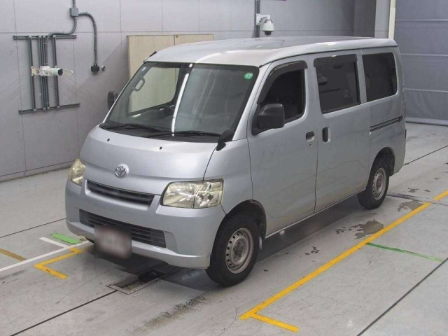 TOYOTA LITE ACE VAN 2016