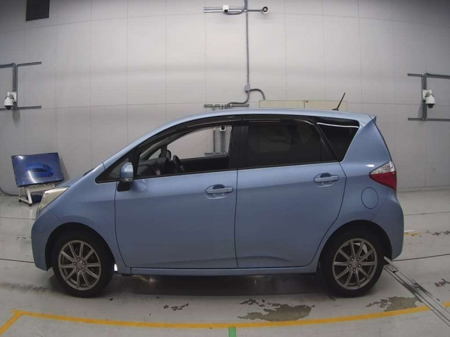 TOYOTA RACTIS 2012