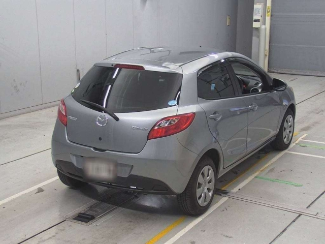 MAZDA DEMIO 2011