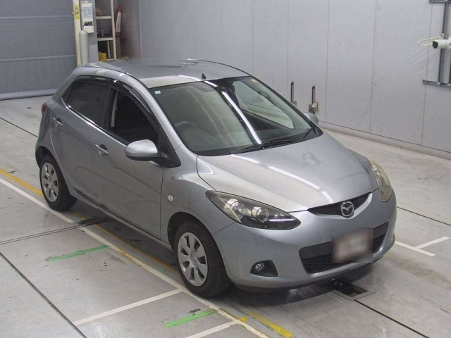 MAZDA DEMIO 2011