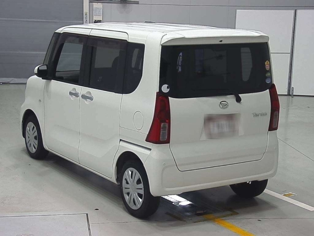 DAIHATSU TANTO 2020