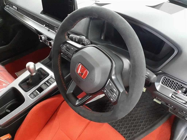HONDA CIVIC 2024