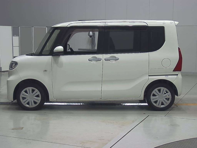 DAIHATSU TANTO 2020