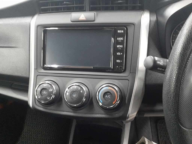 TOYOTA COROLLA FIELDER 2019