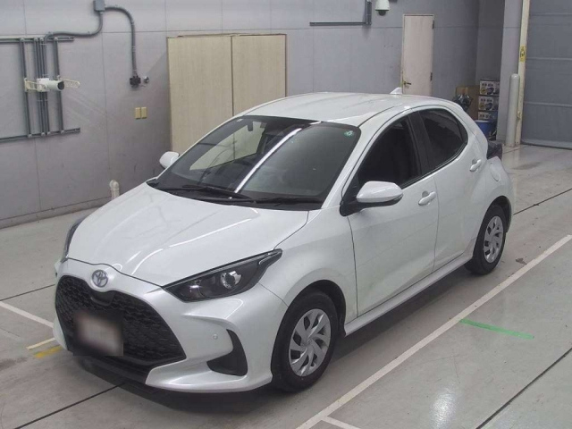 TOYOTA YARIS 2024