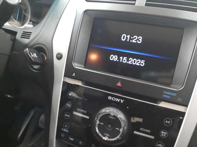 FORD EXPLORER 2012