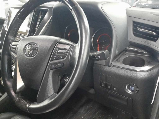 TOYOTA ALPHARD 2021