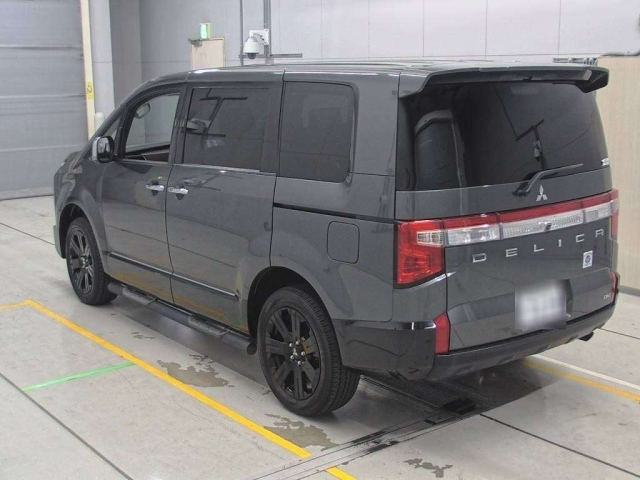 MITSUBISHI DELICA D5 2019