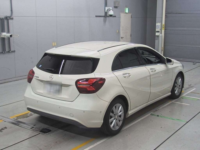 MERCEDES BENZ A CLASS 2015