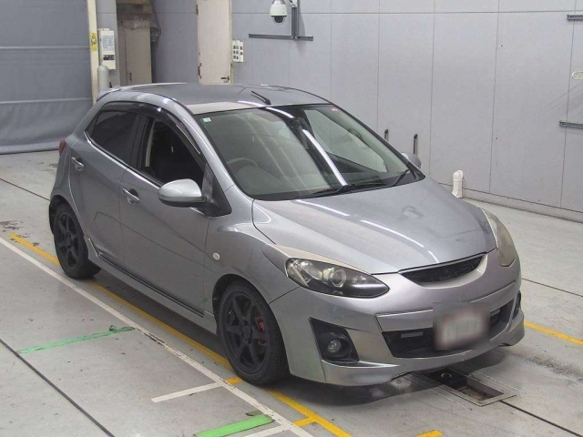 MAZDA DEMIO 2012