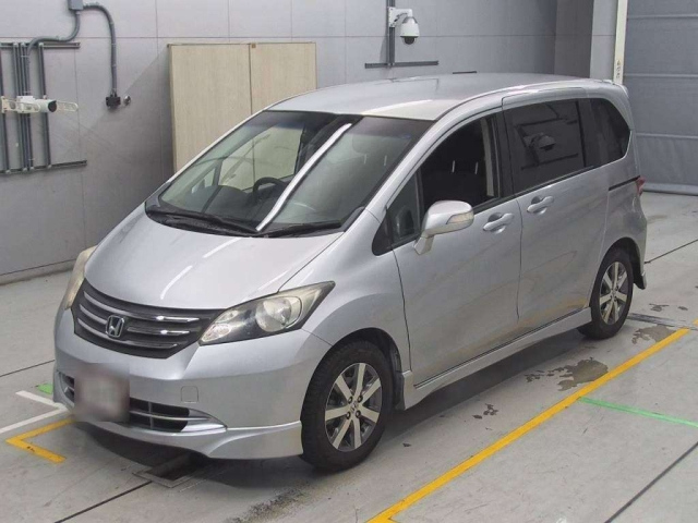 HONDA FREED 2009