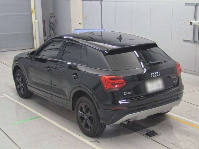 AUDI Q2 2018