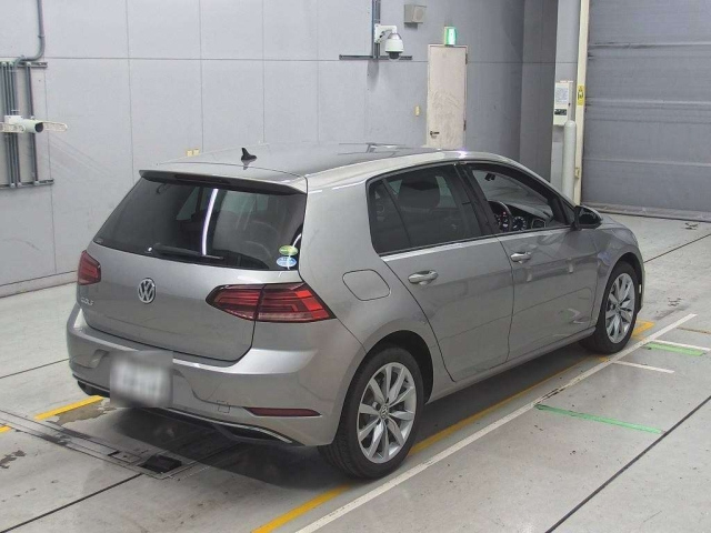 VOLKSWAGEN GOLF 2018