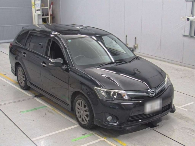 TOYOTA COROLLA FIELDER 2014