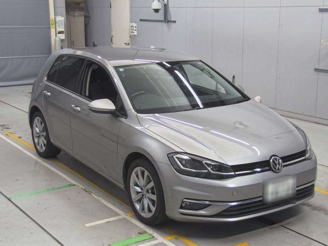 VOLKSWAGEN GOLF 2018