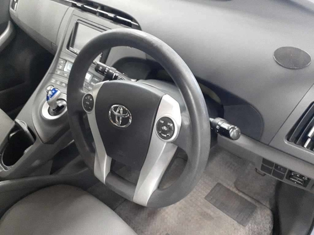TOYOTA PRIUS 2009