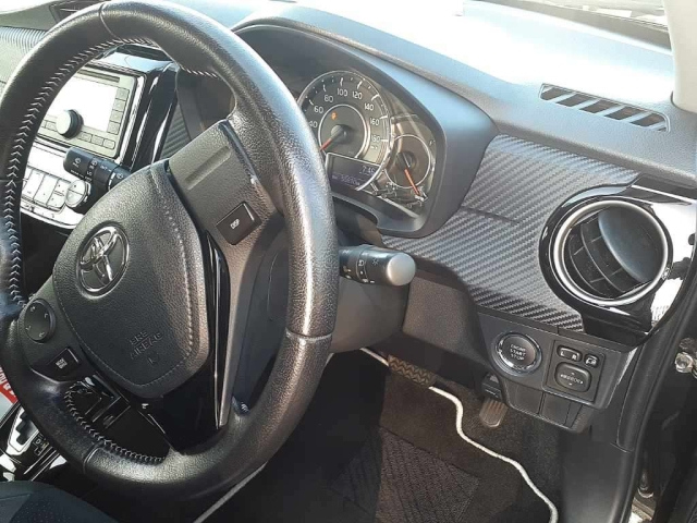TOYOTA COROLLA FIELDER 2014