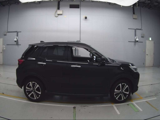 DAIHATSU ROCKY 2020